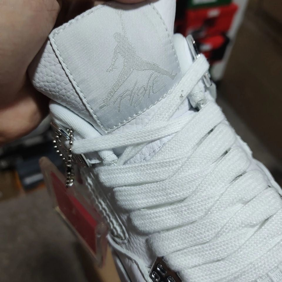 Jordan 4