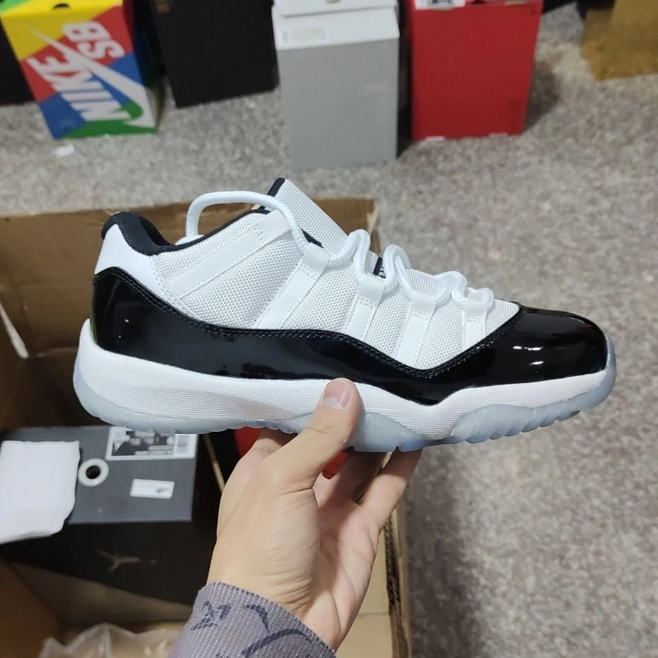 Jordan 11