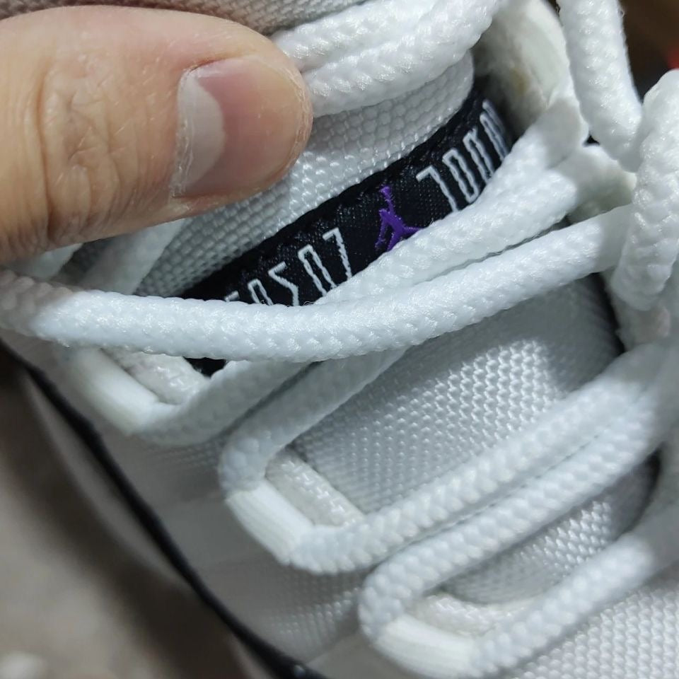 Jordan 11