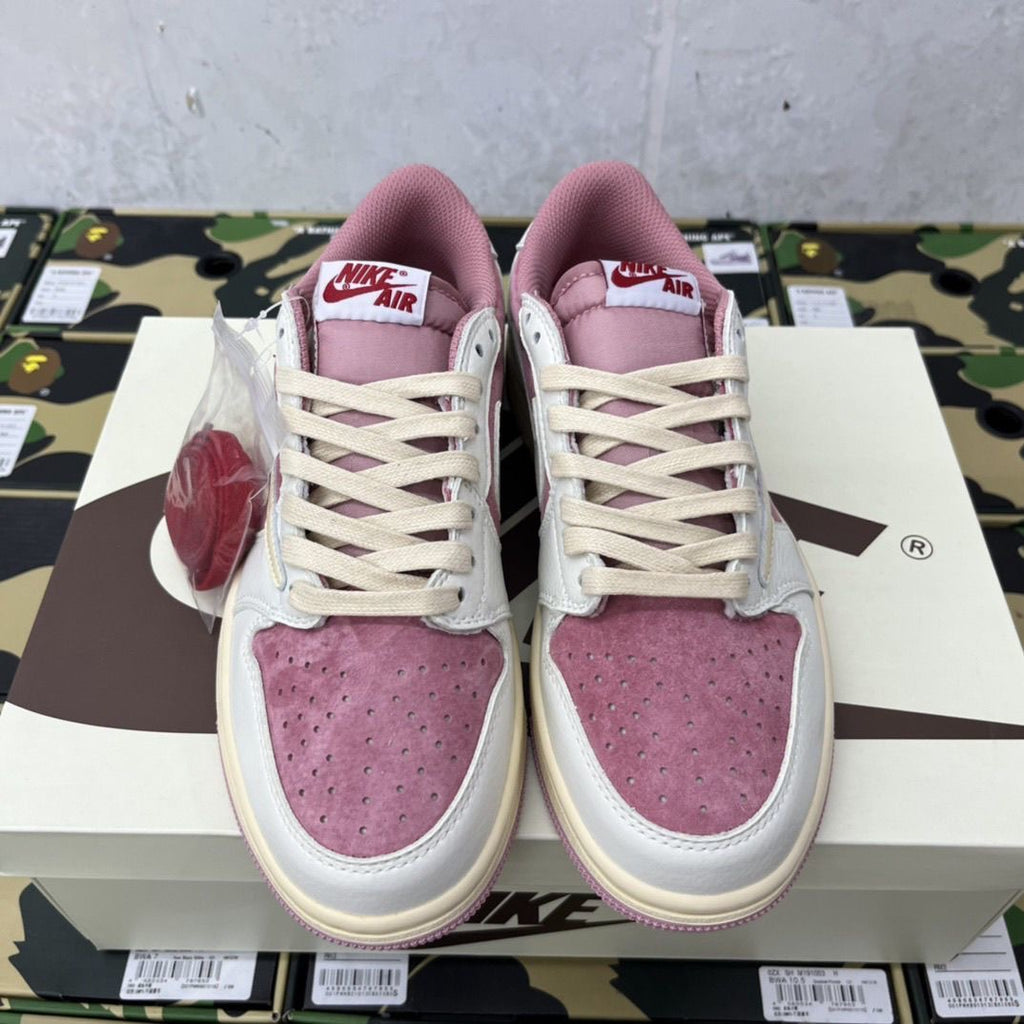 Air Jordan 1 Low x Travis Scott
