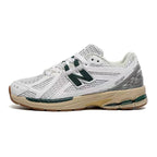 New Balance 1906R