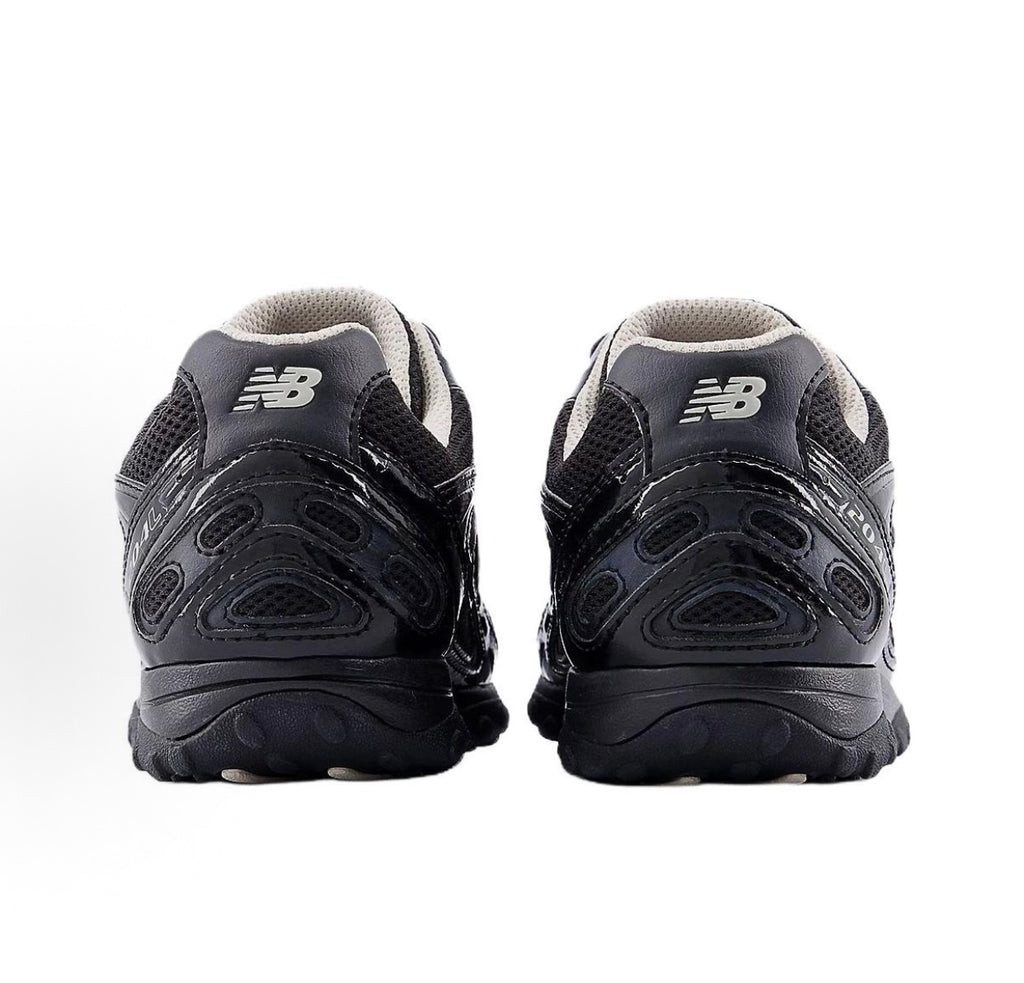 New Balance 204L