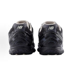 New Balance 204L